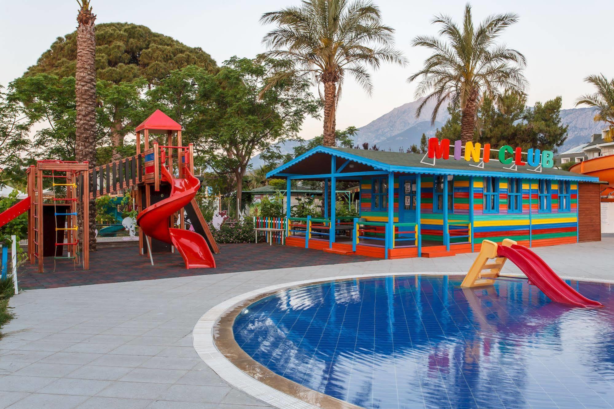 Lucida Beach Hotel Çamyuva Εξωτερικό φωτογραφία