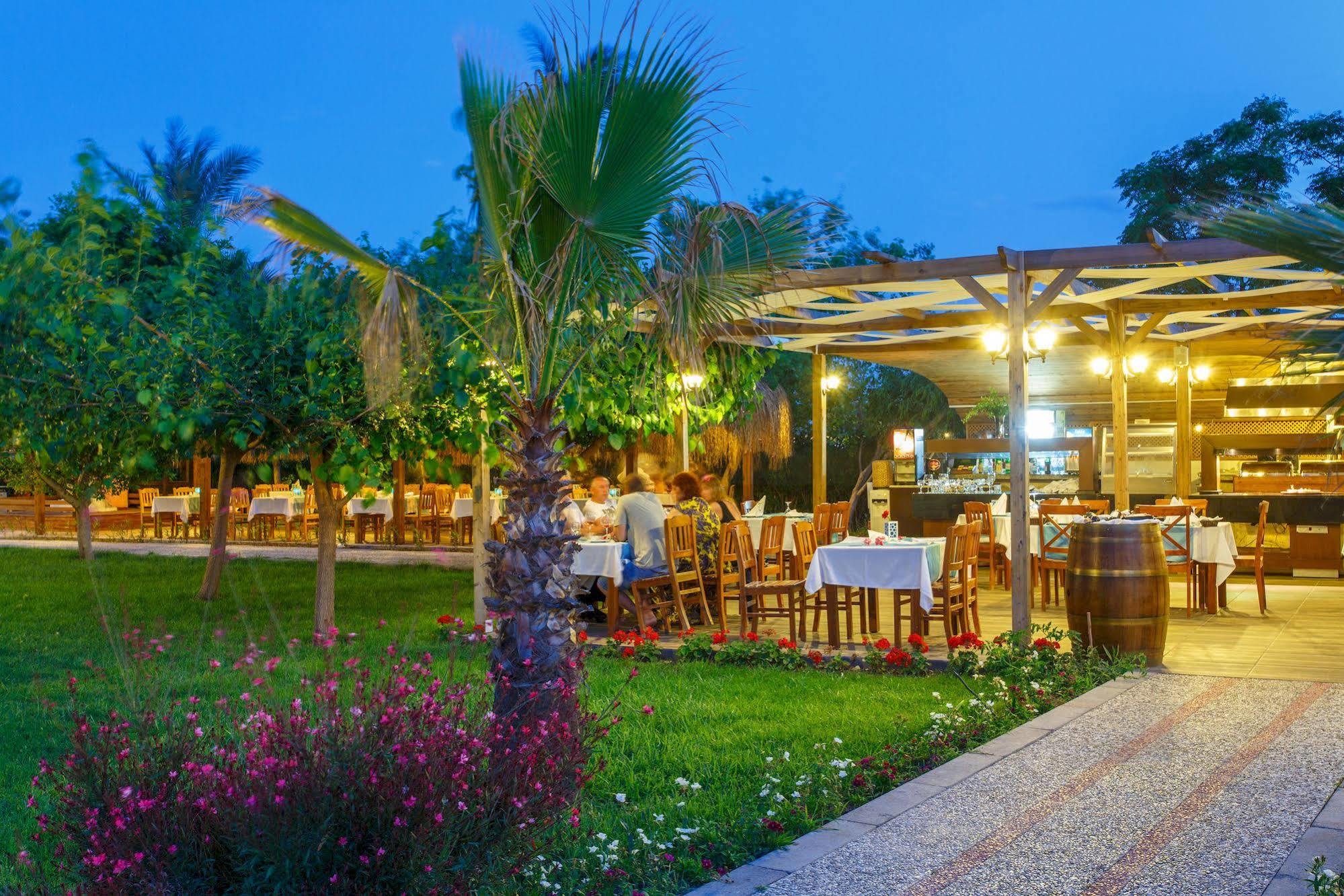 Lucida Beach Hotel Çamyuva Εξωτερικό φωτογραφία